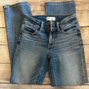 BKE Women's High Rise Light Blue Jeans